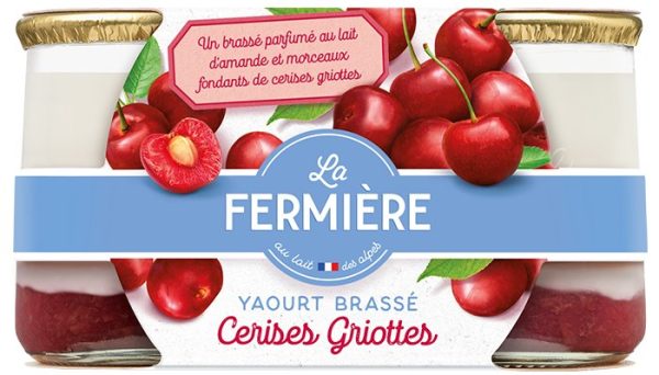 yaourt-brasse-parfume-au-lait-damande-et-morceaux-fondants-de-cerise-griotte